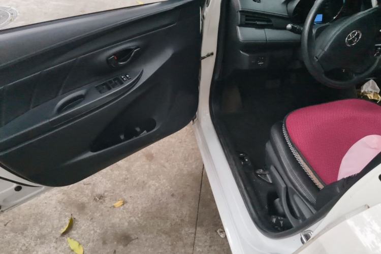 Used Toyota Vios 2019 1.5L CVT Innovation Edition Driver Seat