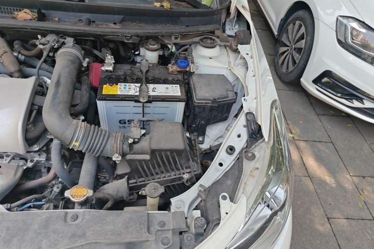 Used Toyota Vios 2019 1.5L CVT Innovation Edition Engine Bay Left