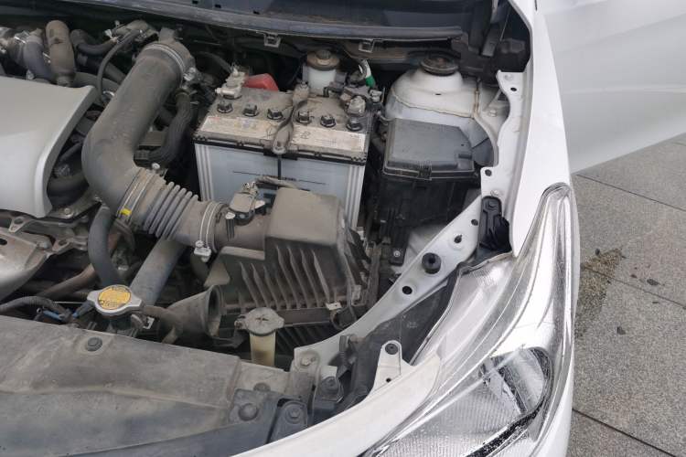 Used Toyota Vios 2019 1.5L CVT Innovation Edition Engine Bay Left