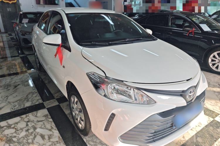 Used Toyota Vios 2019 1.5L CVT Innovation Edition Front Right 45 Deg