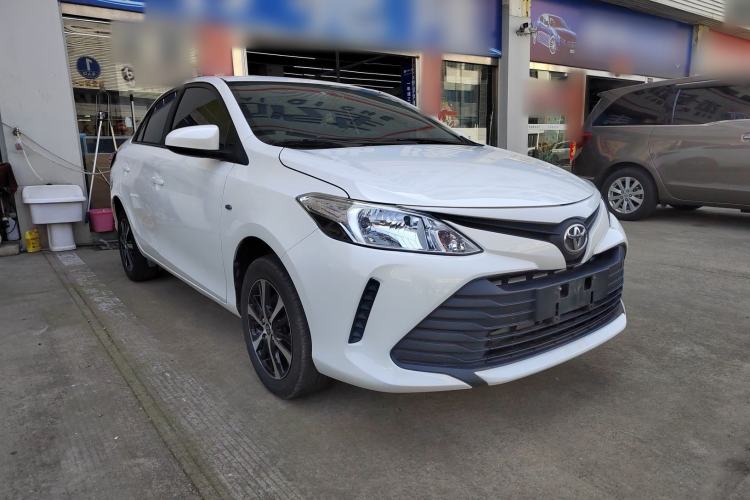 Used Toyota Vios 2019 1.5L CVT Innovation Edition Front Right 45 Deg