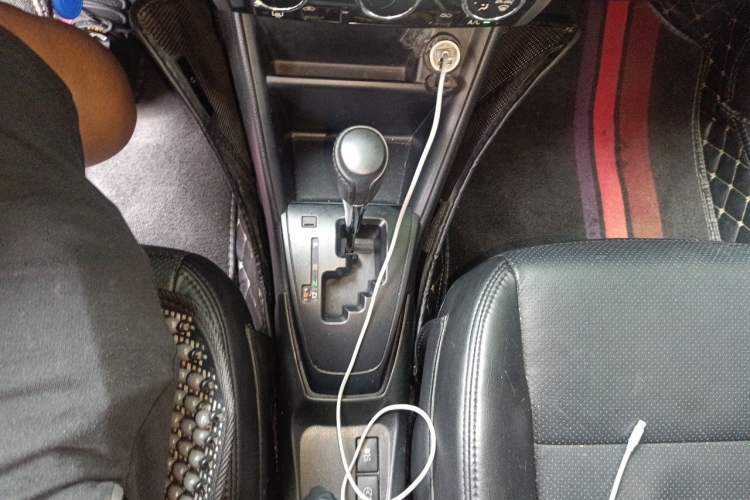 Used Toyota Vios 2019 1.5L CVT Innovation Edition Gear Lever