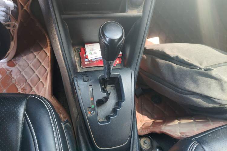 Used Toyota Vios 2019 1.5L CVT Innovation Edition Gear Lever