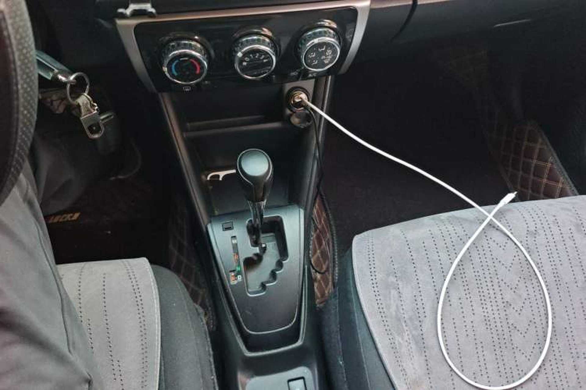Used Toyota Vios 2019 1.5L CVT Innovation Edition Gear Lever