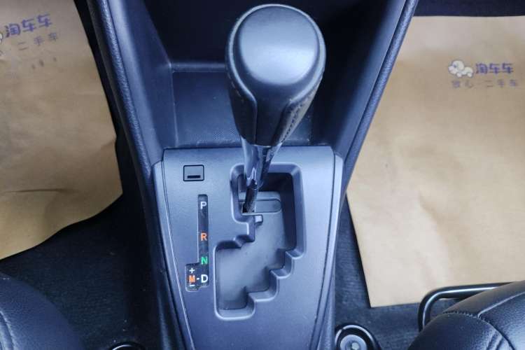 Used Toyota Vios 2019 1.5L CVT Comfort Edition Gear Lever