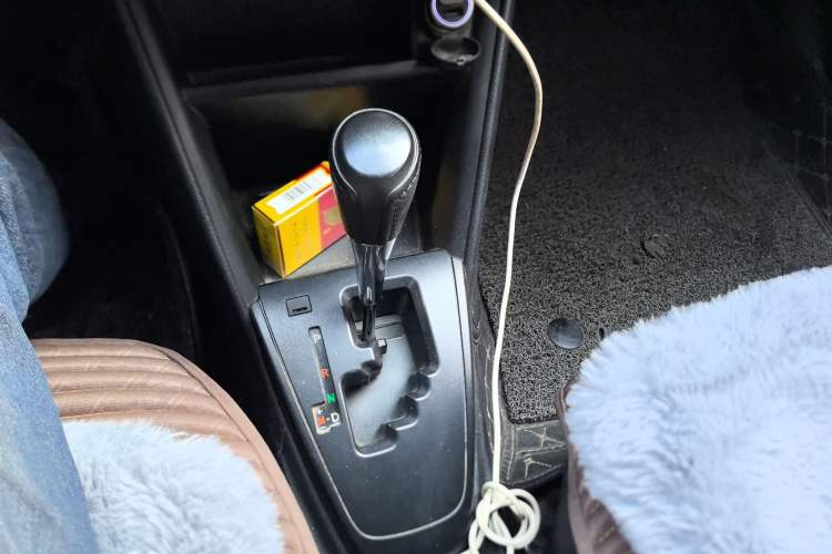 Used Toyota Vios 2019 1.5L CVT Innovation Edition Gear Lever