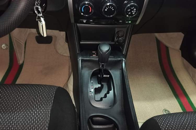 Used Toyota Vios 2019 1.5L CVT Innovation Edition Gear Lever