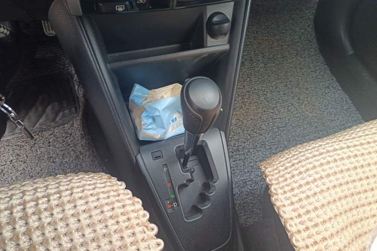 Used Toyota Vios 2019 1.5L CVT Innovation Edition Gear Lever