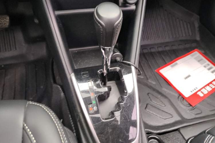 Used Toyota Vios 2019 1.5L CVT Smart Drive Edition Gear Lever
