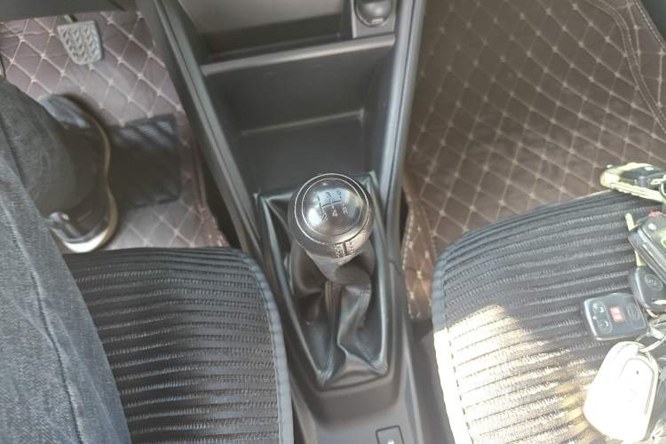 Used Toyota Vios 2019 1.5L Manual Trend Edition Gear Lever