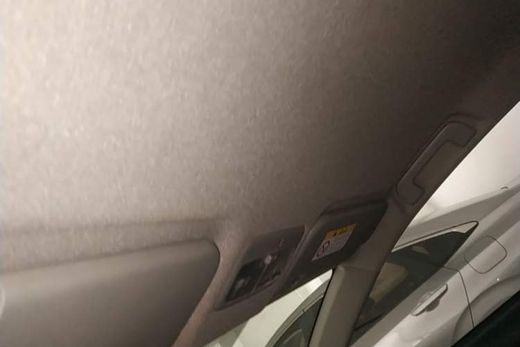 Used Toyota Vios 2019 1.5L CVT Innovation Edition Headliner