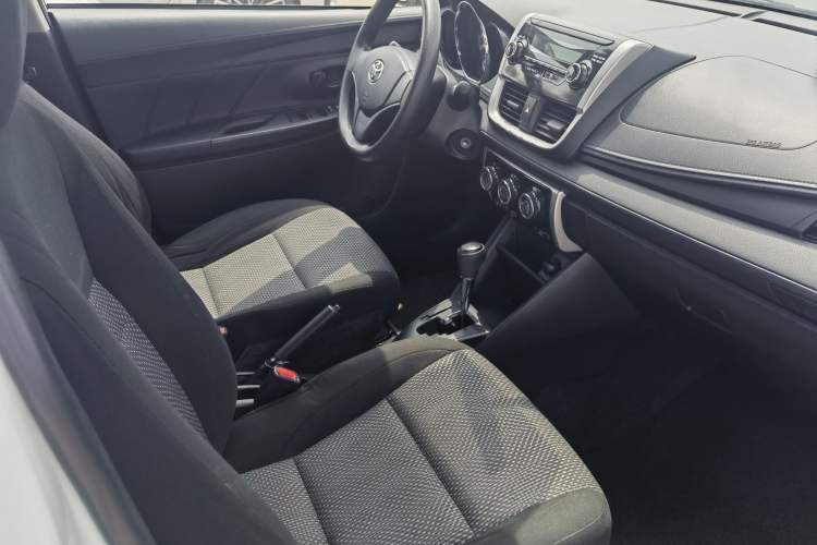 Used Toyota Vios 2019 1.5L CVT Innovation Edition Interior 4