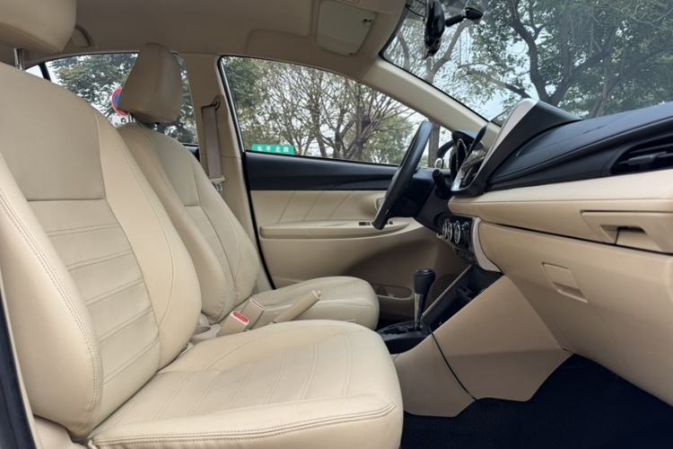 Used Toyota Vios 2019 1.5L CVT Innovation Edition Interior 5