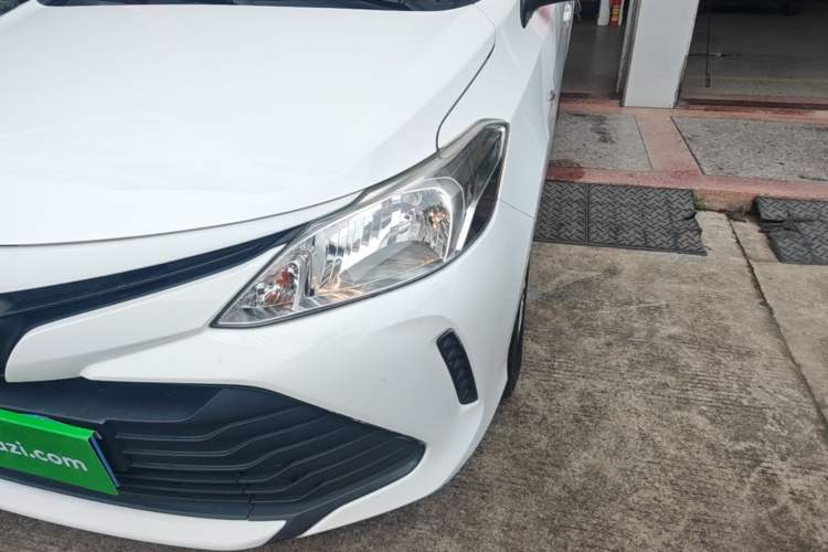 Used Toyota Vios 2019 1.5L CVT Innovation Edition Left Front Headlight