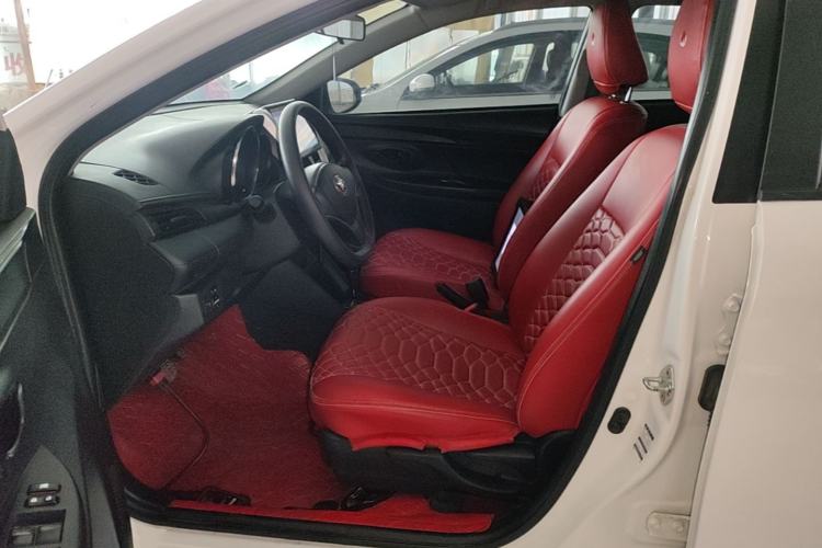 Used Toyota Vios 2019 1.5L CVT Innovation Edition Left Front Seat