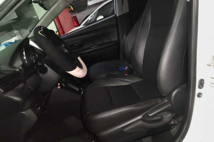 Used Toyota Vios 2019 1.5L CVT Innovation Edition Left Front Seat