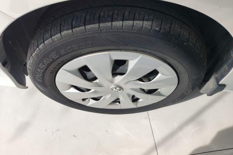 Used Toyota Vios 2019 1.5L Manual Trend Edition Left Front Wheel Hub