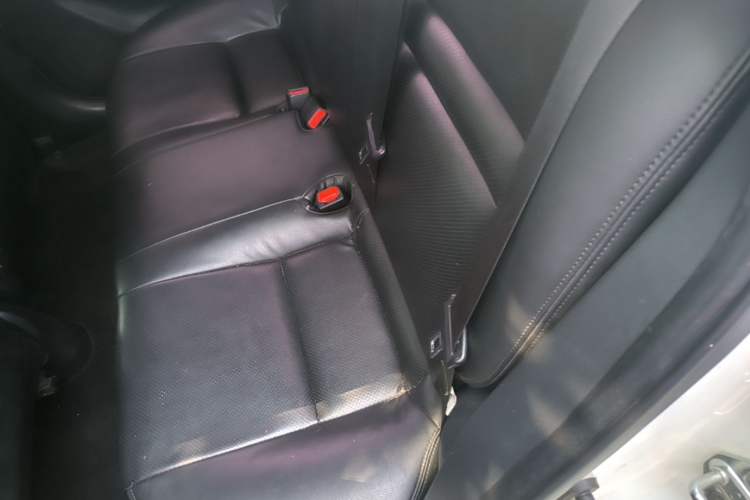 Used Toyota Vios 2019 1.5L CVT Innovation Edition Left Rear Seat
