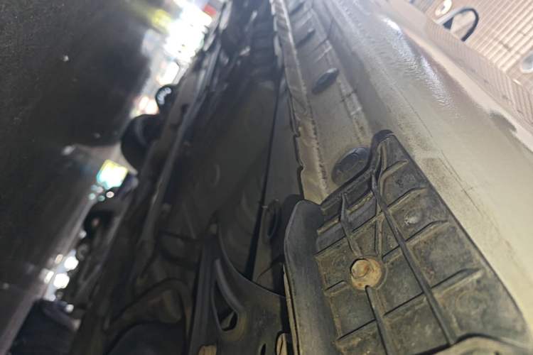 Used Toyota Vios 2019 1.5L CVT Innovation Edition Left Side Sill