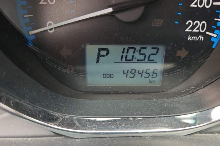 Used Toyota Vios 2019 1.5L CVT Innovation Edition Odometer Close Up