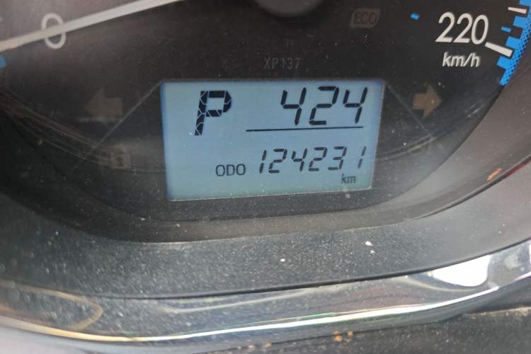Used Toyota Vios 2019 1.5L CVT Innovation Edition Odometer Close Up