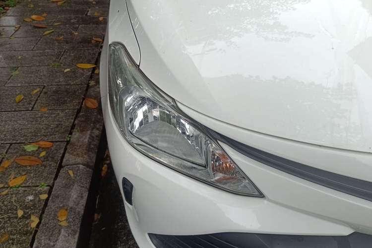 Used Toyota Vios 2019 1.5L CVT Innovation Edition Right Front Headlight