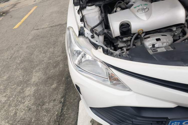 Used Toyota Vios 2019 1.5L CVT Innovation Edition Right Front Headlight