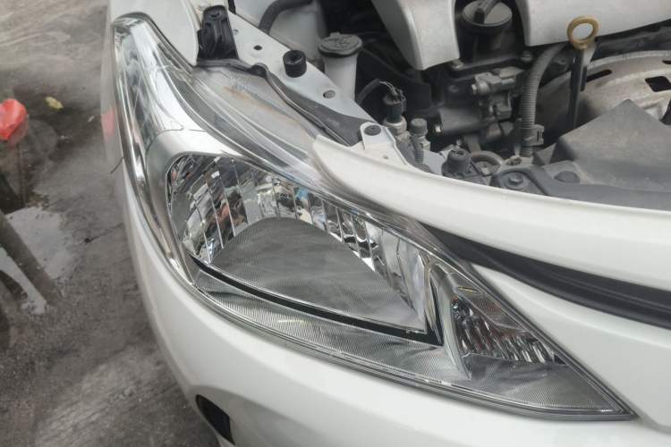 Used Toyota Vios 2019 1.5L CVT Innovation Edition Right Front Headlight