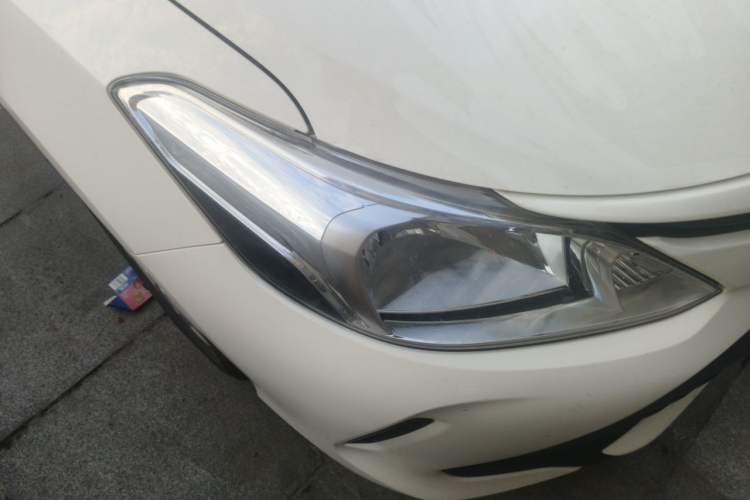 Used Toyota Vios 2019 1.5L CVT Innovation Edition Right Front Headlight
