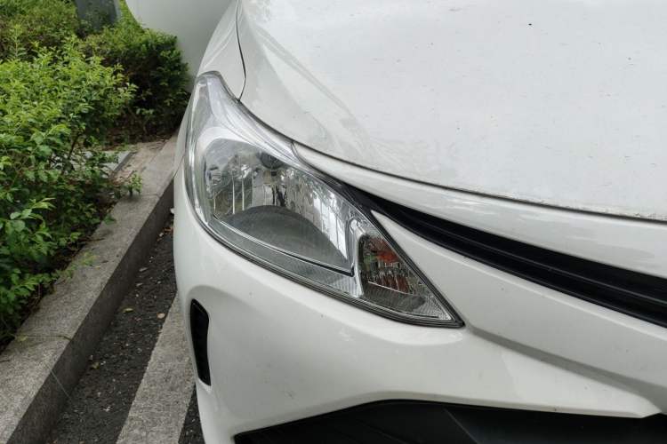 Used Toyota Vios 2019 1.5L Manual Trend Edition Right Front Headlight