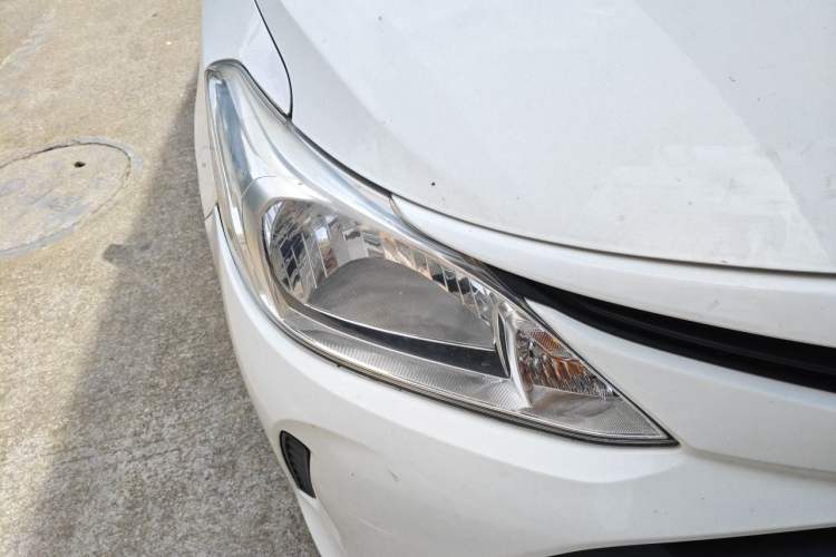 Used Toyota Vios 2019 1.5L CVT Innovation Edition Right Front Headlight