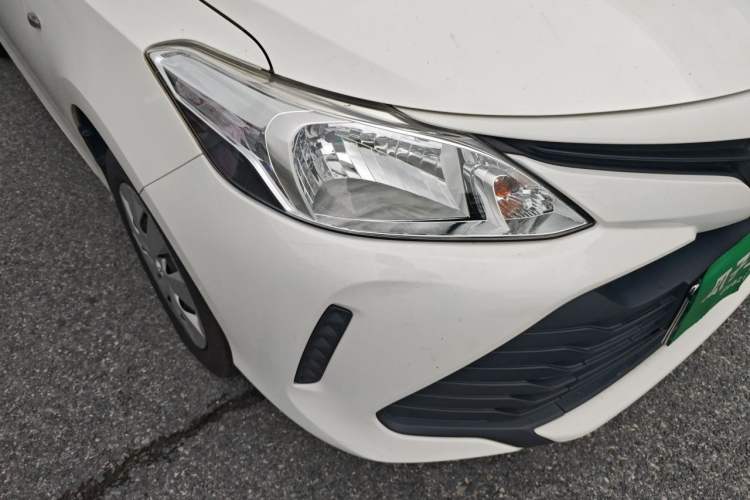 Used Toyota Vios 2019 1.5L CVT Innovation Edition Right Front Headlight