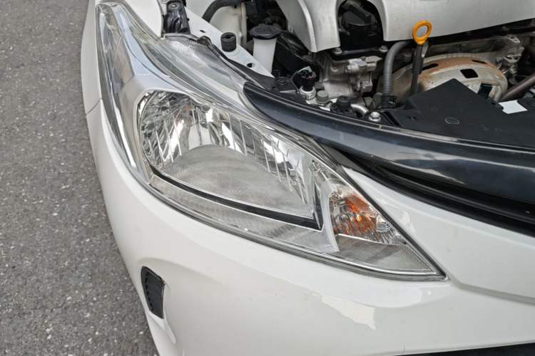 Used Toyota Vios 2019 1.5L CVT Innovation Edition Right Front Headlight