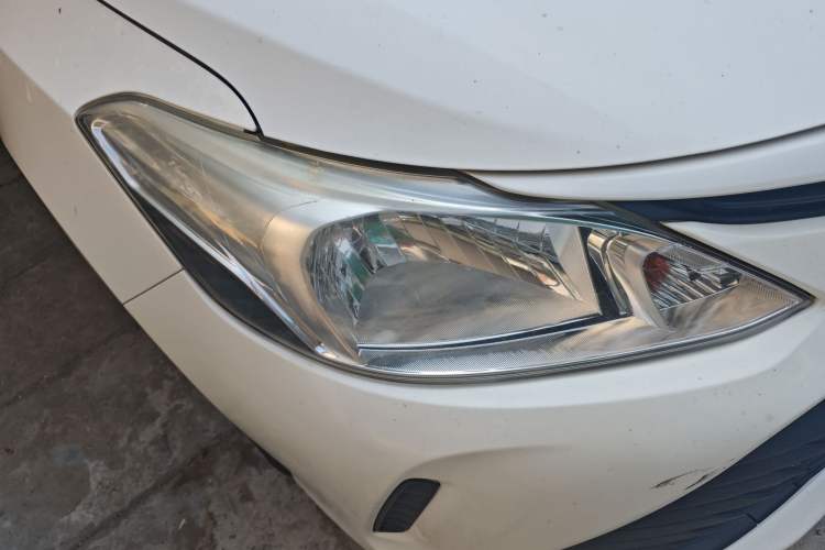 Used Toyota Vios 2019 1.5L CVT Innovation Edition Right Front Headlight