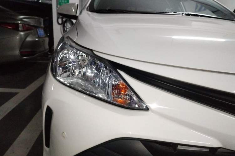Used Toyota Vios 2019 1.5L CVT Innovation Edition Right Front Headlight