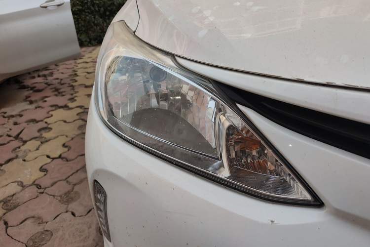 Used Toyota Vios 2019 1.5L CVT Innovation Edition Right Front Headlight