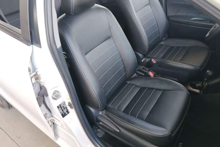 Used Toyota Vios 2019 1.5L CVT Innovation Edition Right Front Seat