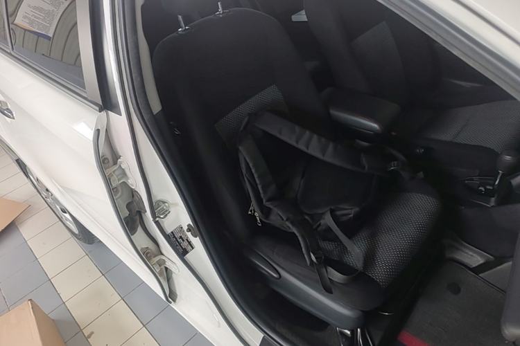 Used Toyota Vios 2019 1.5L CVT Comfort Edition Right Front Seat