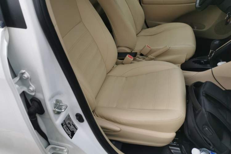Used Toyota Vios 2019 1.5L CVT Innovation Edition Right Front Seat