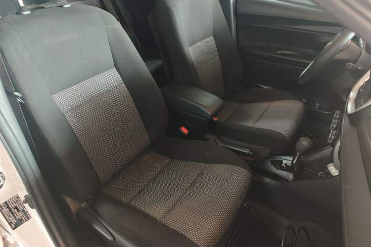 Used Toyota Vios 2019 1.5L CVT Innovation Edition Right Front Seat