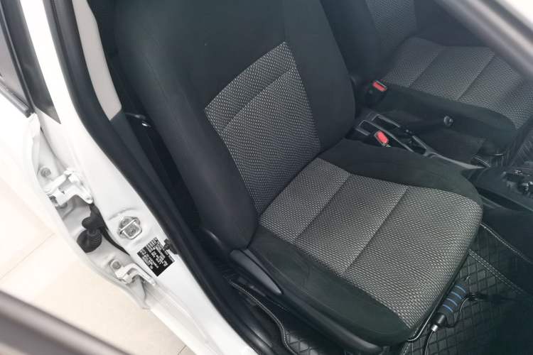 Used Toyota Vios 2019 1.5L CVT Innovation Edition Right Front Seat