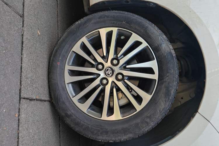 Used Toyota Vios 2019 1.5L CVT Innovation Edition Right Front Wheel Hub