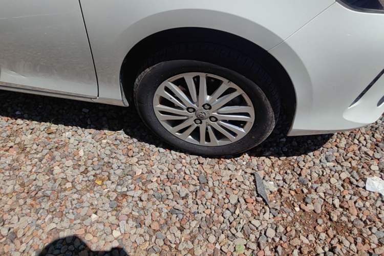Used Toyota Vios 2019 1.5L CVT Innovation Edition Right Front Wheel Hub