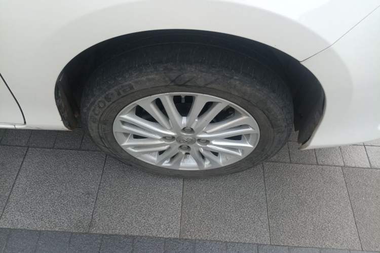 Used Toyota Vios 2019 1.5L Manual Trend Edition Right Front Wheel Hub