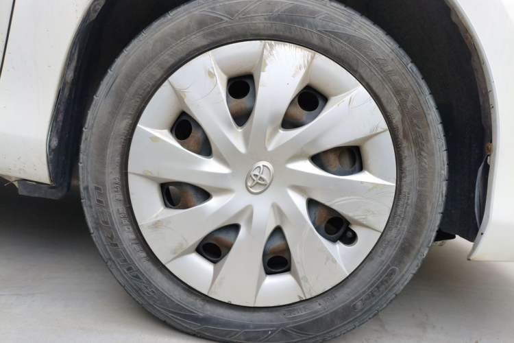Used Toyota Vios 2019 1.5L Manual Trend Edition Right Front Wheel Hub