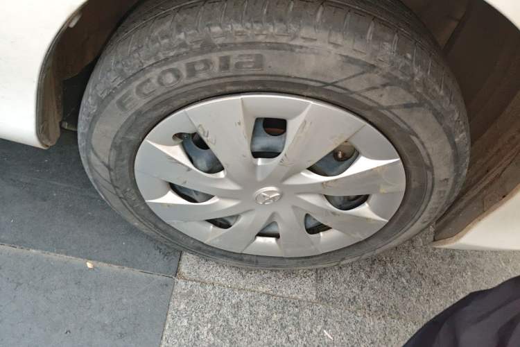 Used Toyota Vios 2019 1.5L CVT Innovation Edition Right Front Wheel Hub