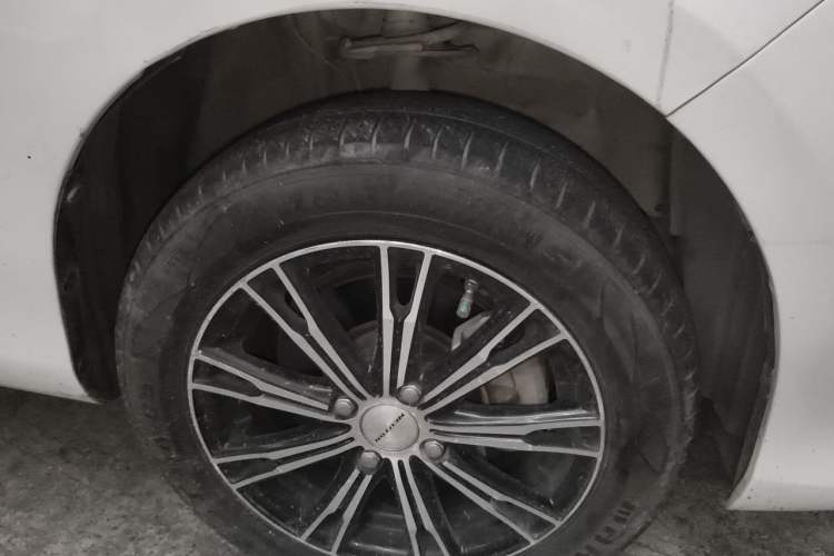 Used Toyota Vios 2019 1.5L CVT Innovation Edition Right Front Wheel Hub