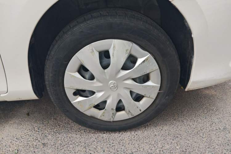 Used Toyota Vios 2019 1.5L Manual Trend Edition Right Front Wheel Hub