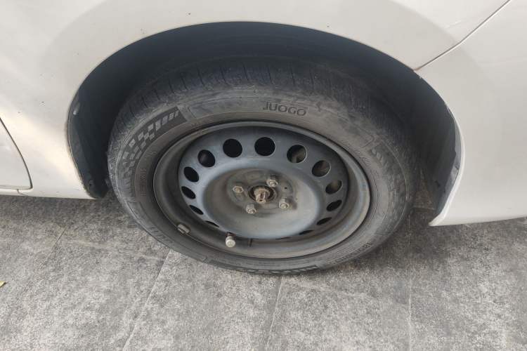 Used Toyota Vios 2019 1.5L CVT Innovation Edition Right Front Wheel Hub