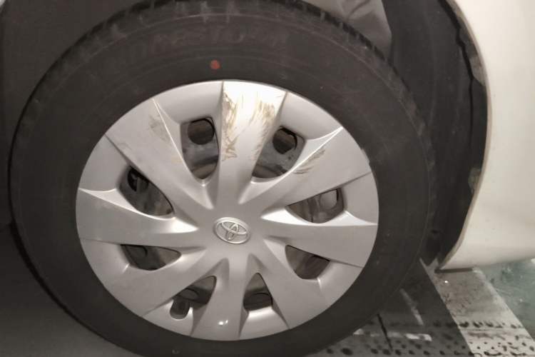 Used Toyota Vios 2019 1.5L CVT Innovation Edition Right Front Wheel Hub